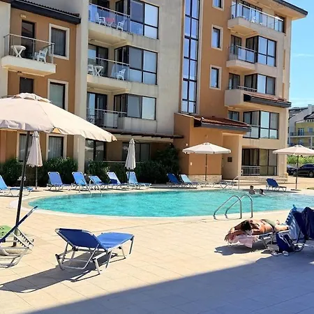 Апартаменти Panoramic Sea & Pool Views - C204 Обзор