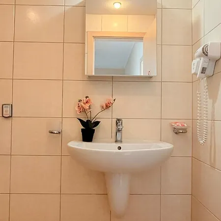 Panoramic Sea & Pool Views - C204 Апартаменти Обзор